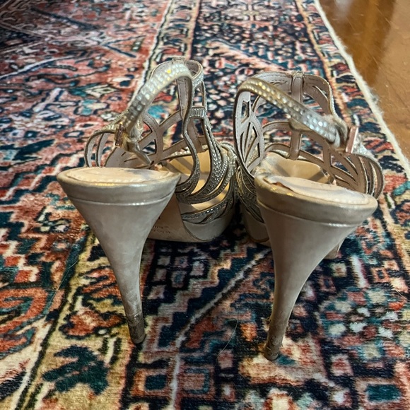 Vince Camuto rose gold sparkle heels! - Picture 3 of 5